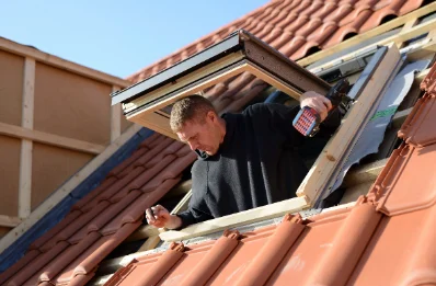 Pose de fenêtres de toit Velux à Escource
